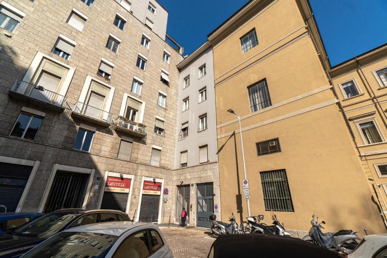 Easylife - Accogliente Residenza A Due Passi Dal Duomo Apartment Милано Екстериор снимка